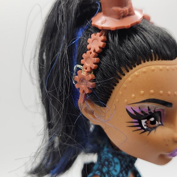 Monster High Doll Robecca Steam 10" Brown Purple Dance Class 2012 Accessories - Picture 10 of 14